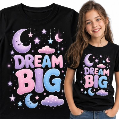 Koszulka dziewczęca z księżycami i napisem „Dream Big” - pastelowy motyw nocnego nieba