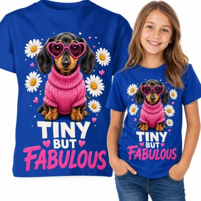 Koszulka dziewczęca z jamnikiem „Tiny but fabulous” - różowe serca i stokrotki