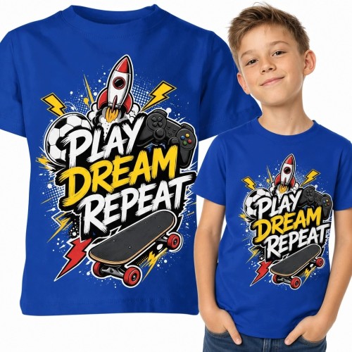 Koszulka chłopięca z gamingowo-sportowym nadrukiem „Play Dream Repeat”