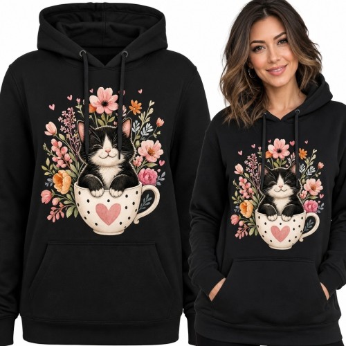 Bluza damska z kapturem - kot w filiżance pośród kwiatów