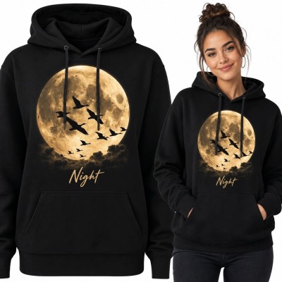 Bluza damska z kapturem z księżycem i ptakami „Night” - nocny motyw