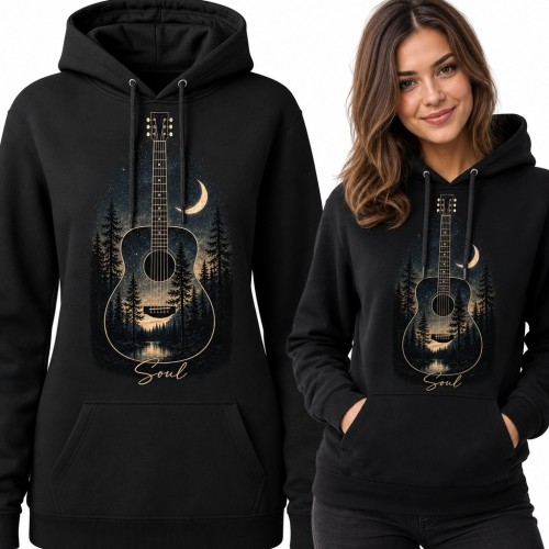 Bluza damska z kapturem - gitara akustyczna w nocnym lesie