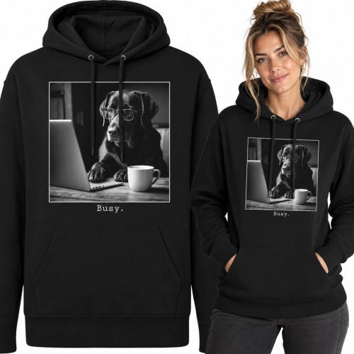 Bluza damska z kapturem „Busy.” z psem przy laptopie - psi humor do pracy zdalnej