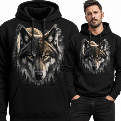 Bluza męska z kapturem - realistyczny wilk w ciemnym lesie