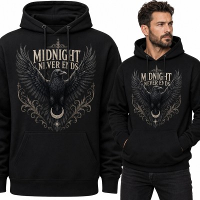 Bluza męska z kapturem z gotyckim krukiem - „Midnight Never Ends”