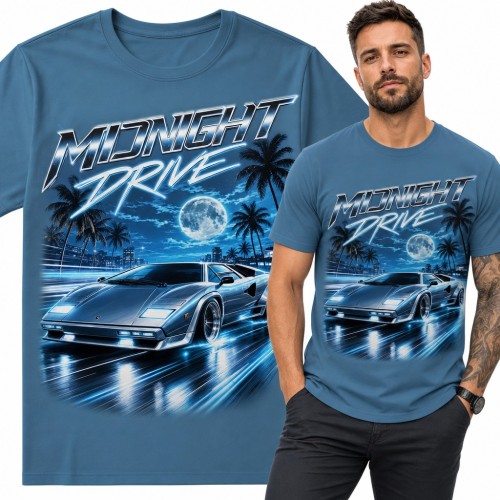 Koszulka męska „Midnight Drive” - retro supersamochód, palmy i księżyc w stylu synthwave
