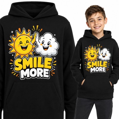 Bluza chłopięca z kapturem - słońce i chmurka przybijające piątkę „Smile more”