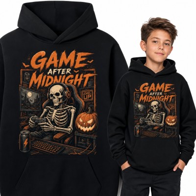 Bluza chłopięca z kapturem - szkielet gracz z padem i dynią „Game after midnight”