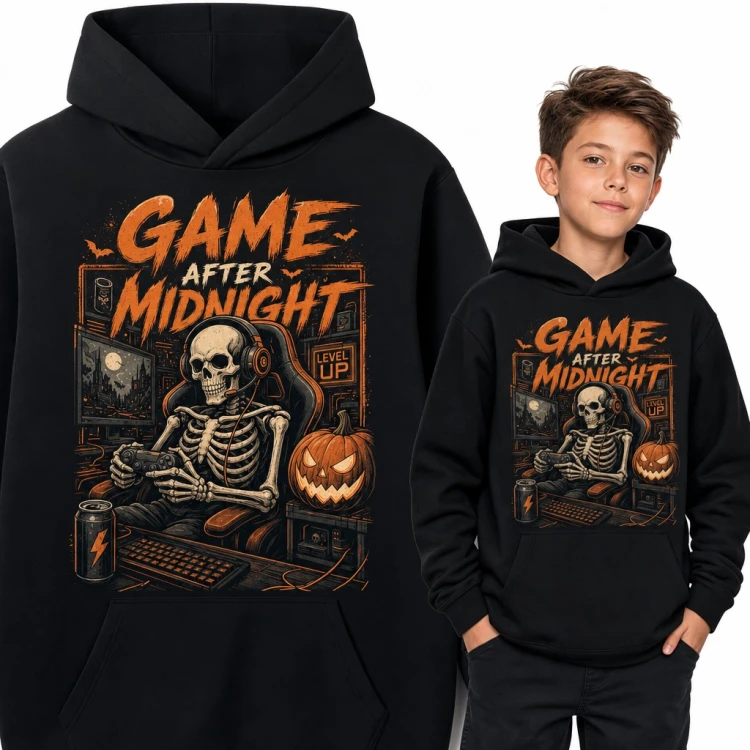 Bluza chłopięca z kapturem - szkielet gracz z padem i dynią „Game after midnight”