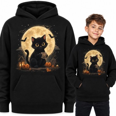 Bluza chłopięca z kapturem - czarny kot z kubkiem dyni na tle pełni księżyca na Halloween