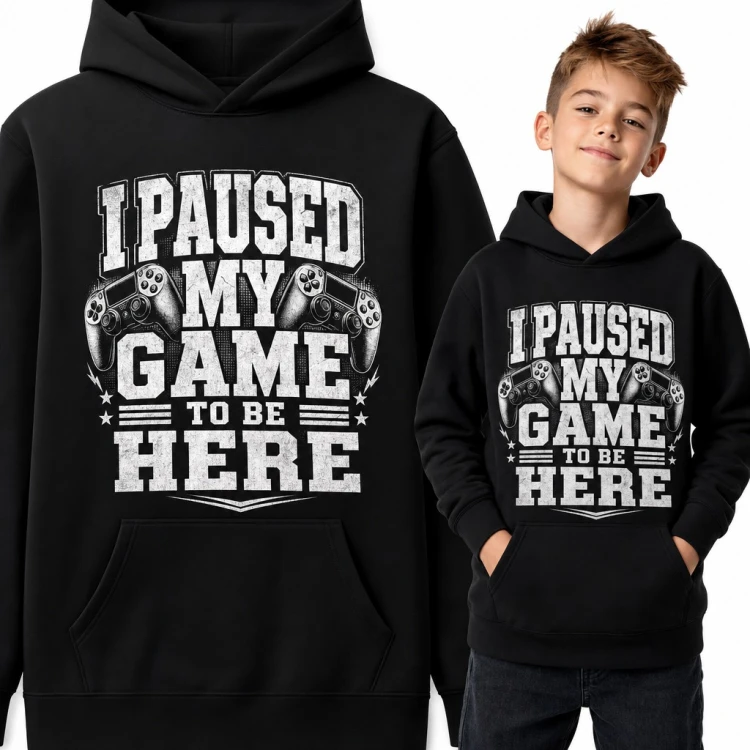 Bluza chłopięca z kapturem - „I paused my game to be here” z padami do gier