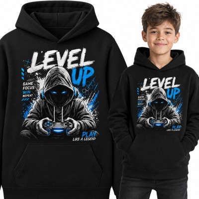 Bluza chłopięca z kapturem - „Level up” gracz w słuchawkach z padem