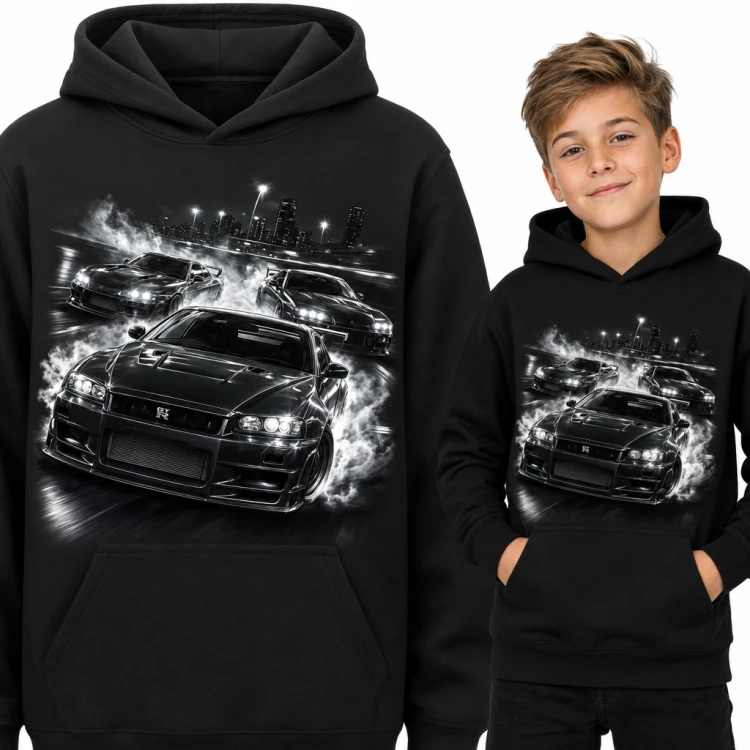 Bluza chłopięca z kapturem - auta JDM w drifcie na nocnej ulicy