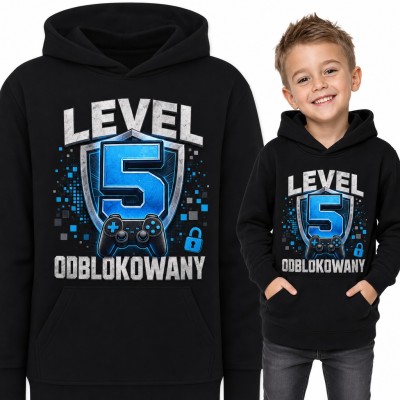 Bluza chłopięca z kapturem na 5 urodziny - „Level 5 odblokowany” z padem dla gracza