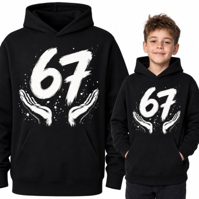 Bluza chłopięca z kapturem - mem „67” Six Seven z dłońmi