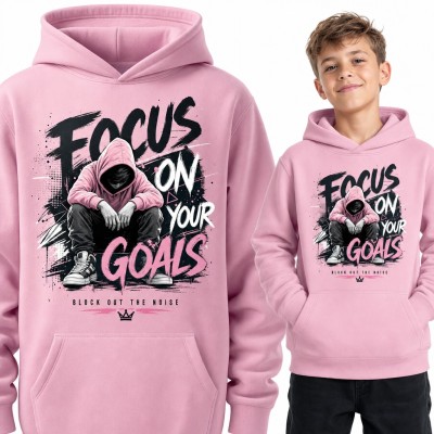 Bluza chłopięca z kapturem - „Focus on your goals” z postacią w kapturze w stylu streetwear