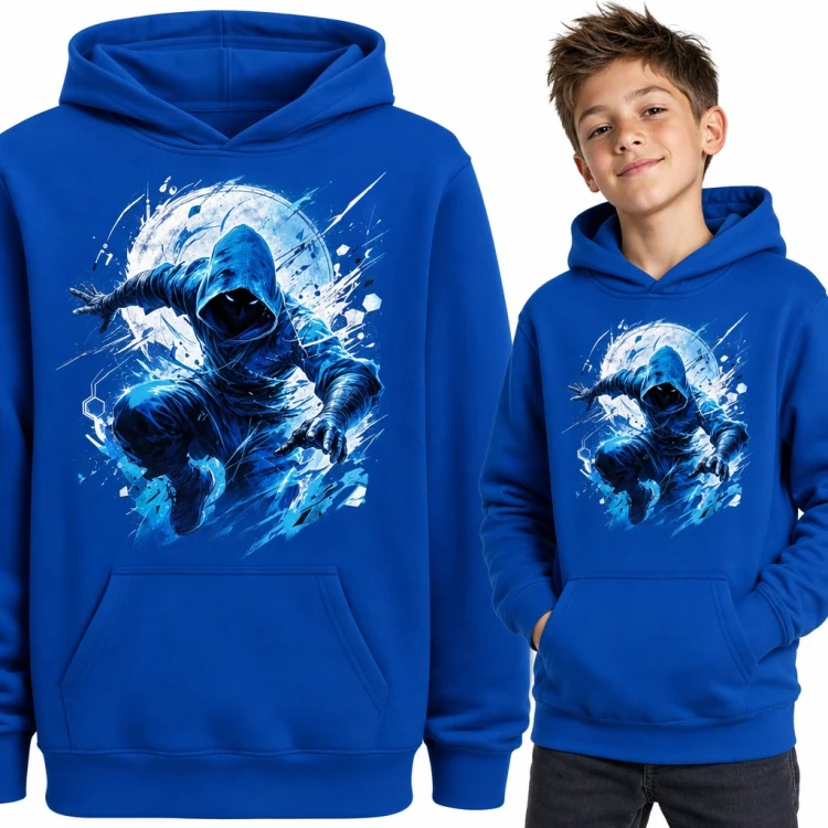 Bluza chłopięca z kapturem - ninja w skoku na tle pełni księżyca