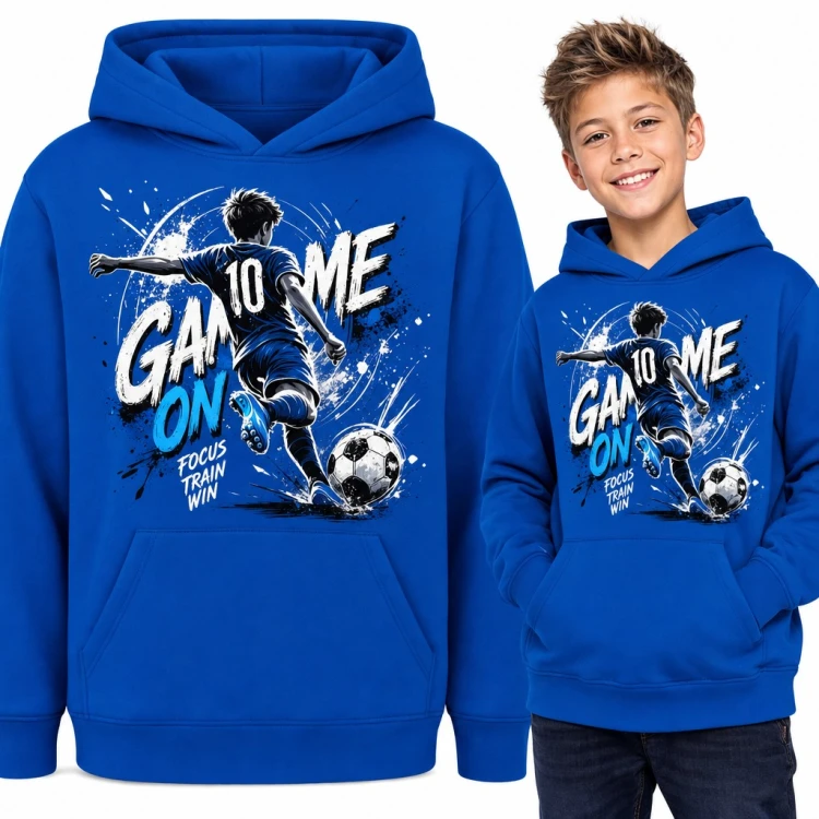Bluza chłopięca z kapturem - młody piłkarz z numerem 10 i napis „Game on”