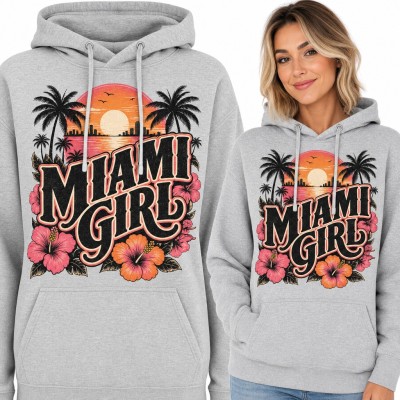 Bluza damska z kapturem - „Miami Girl” z palmami, zachodem słońca i hibiskusem