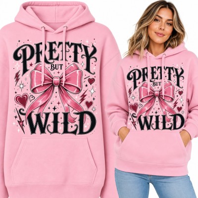 Bluza damska z kapturem „Pretty but wild” - różowa kokarda z sercami i błyskawicami