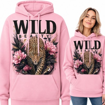 Bluza damska z kapturem - lampart w różowych kwiatach „Wild beauty”