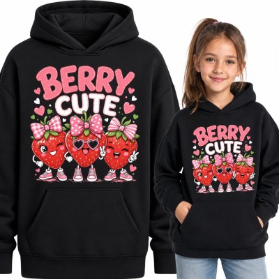Bluza dziewczęca z kapturem - truskawki z kokardkami „Berry cute”