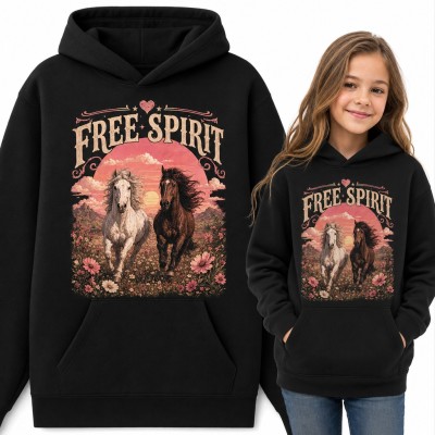 Bluza dziewczęca z kapturem - „Free spirit” z białym i gniadym koniem w galopie