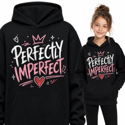 Bluza dziewczęca z kapturem - „Perfectly imperfect” z koroną i sercem
