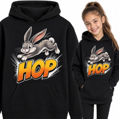 Bluza dziewczęca z kapturem - skaczący królik z komiksowym napisem „Hop”