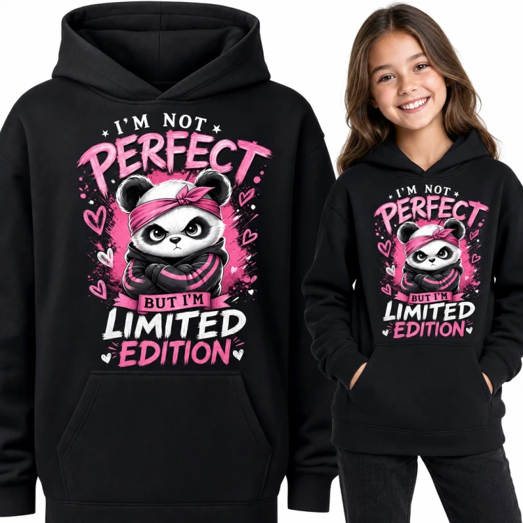 Bluza dziewczęca z kapturem - „I'm not perfect but I'm limited edition” zadziorna panda w bandanie