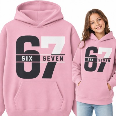 Bluza dziewczęca z kapturem - mem „67 Six Seven” z dużymi cyframi