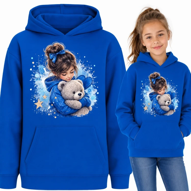 Bluza dziewczęca z kapturem - dziewczynka z kokardą przytulająca pluszowego misia