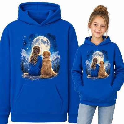 Bluza dziewczęca z kapturem - dziewczynka z golden retrieverem pod księżycem w pełni