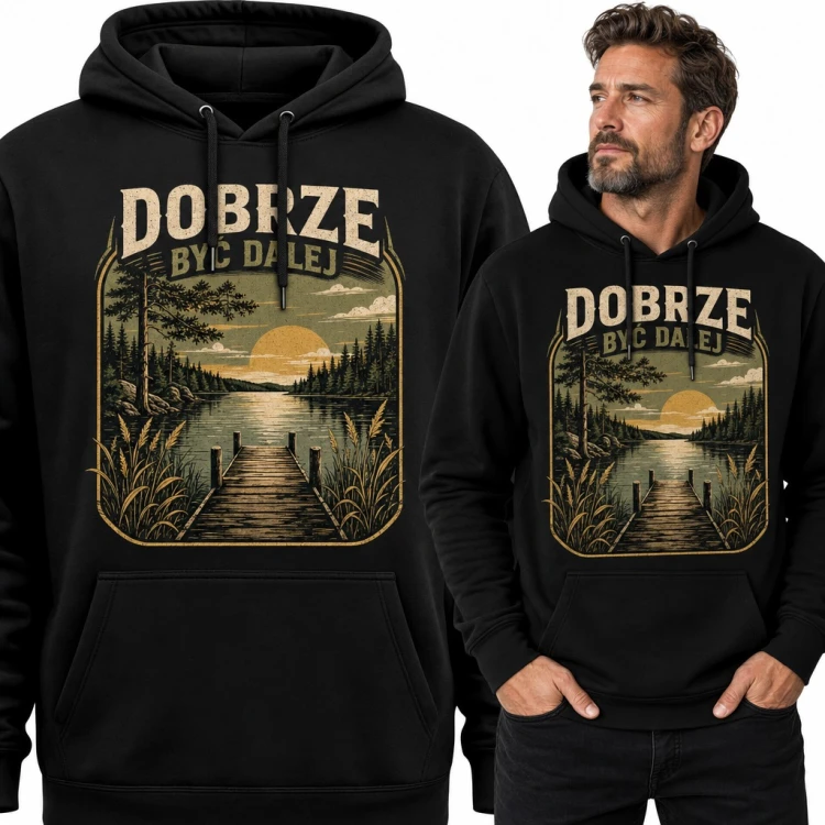 Bluza męska z kapturem - „Dobrze być dalej” z jeziorem i pomostem w stylu retro