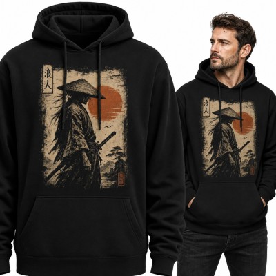 Bluza męska z kapturem - samuraj ronin z kataną na tle czerwonego słońca