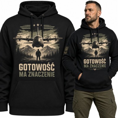 Bluza męska z kapturem - „Gotowość ma znaczenie” z samolotem wojskowym i żołnierzem