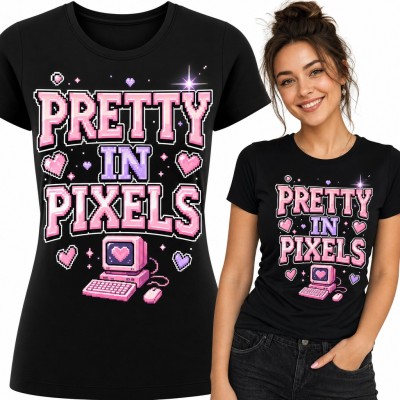 Koszulka damska „Pretty in pixels” - różowy pixel art z retro komputerem dla gamerki