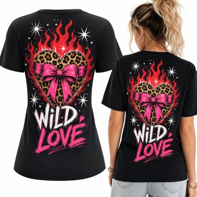 Koszulka damska płonące serce w panterkę z kokardą „Wild love” - duży nadruk na plecach