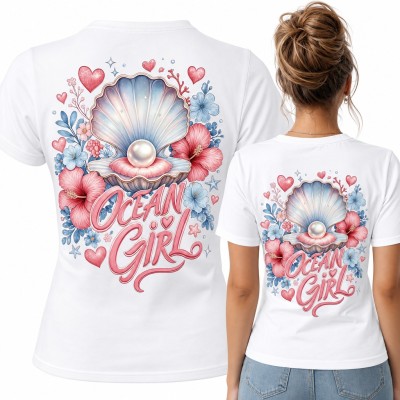 Koszulka damska „Ocean Girl” z muszlą i perłą wśród hibiskusów - duży nadruk na plecach