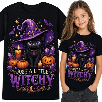 Koszulka dziewczęca „Just a little witchy” - czarny kotek w kapeluszu czarownicy na Halloween
