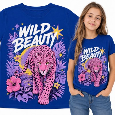 Koszulka dziewczęca „Wild beauty” - różowy lampart w tropikalnej dżungli