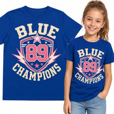 Koszulka dziewczęca „Blue 89 Champions” - sportowy herb varsity z błyskawicami