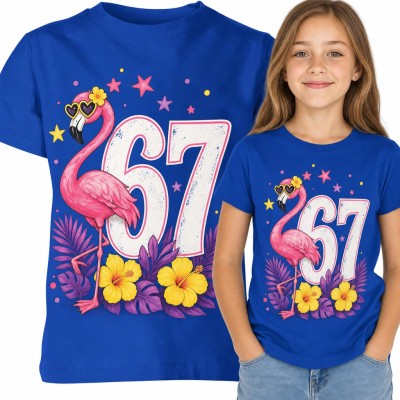 Koszulka dziewczęca „67” - różowy flaming w okularach-serduszkach i tropikalne kwiaty