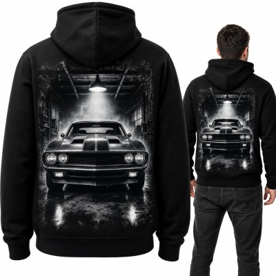 Bluza męska z kapturem - muscle car w garażu pod lampą - duży nadruk na plecach