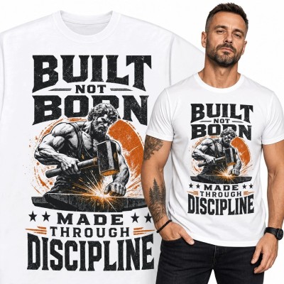 Koszulka męska z kowalem „Built Not Born” - siła i dyscyplina