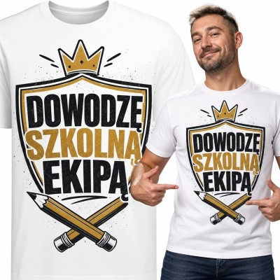 Koszulka męska dla nauczyciela „Dowodzę szkolną ekipą!” - tarcza z koroną i ołówkami