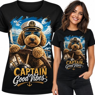 Koszulka damska z psem kapitanem i napisem „Captain Good Vibes” - marynistyczny wzór