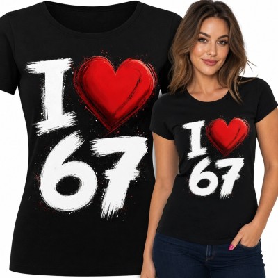 Koszulka damska z motywem rocznikowym „I ♥ 67” - czarna z czerwonym sercem