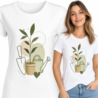 Koszulka damska z rośliną w doniczce, konewką i łopatką - botaniczny motyw