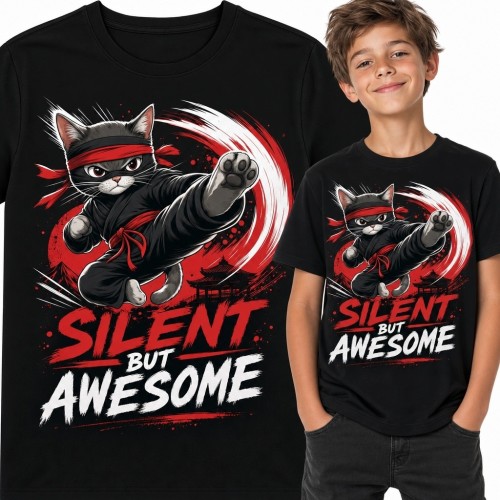 Koszulka chłopięca z kotem ninja „Silent but awesome” - komiksowy wzór